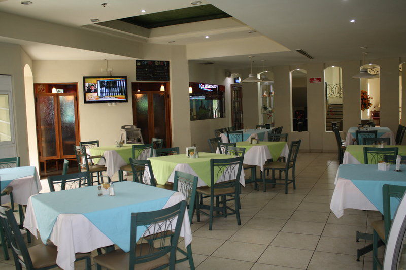 Best Western Bazarell Inn Montemorelos Luaran gambar